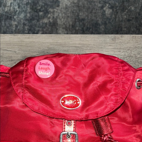 American Girl Bath And Body Works Red Crossbody Shoulder Bag Purse Carry-All - Picture 2 of 9